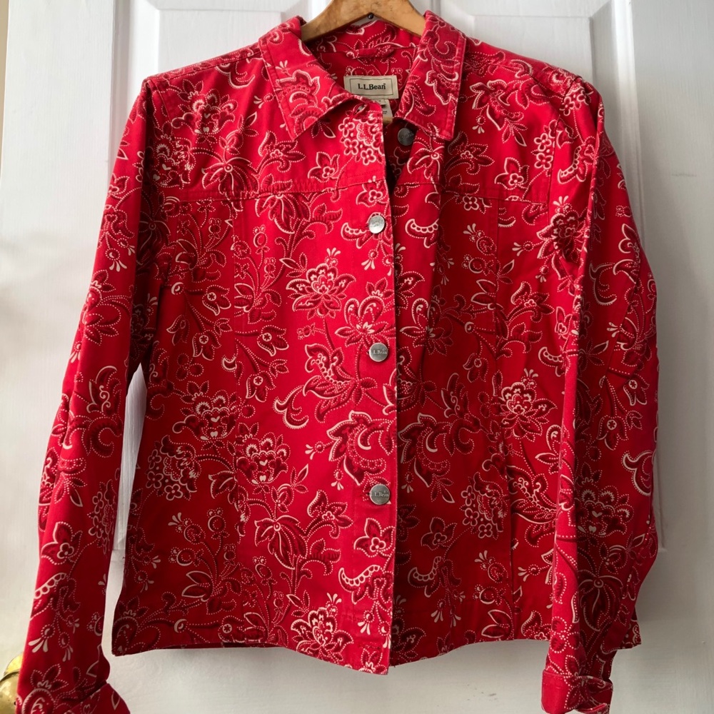 LL Bean Jacket in great condition!